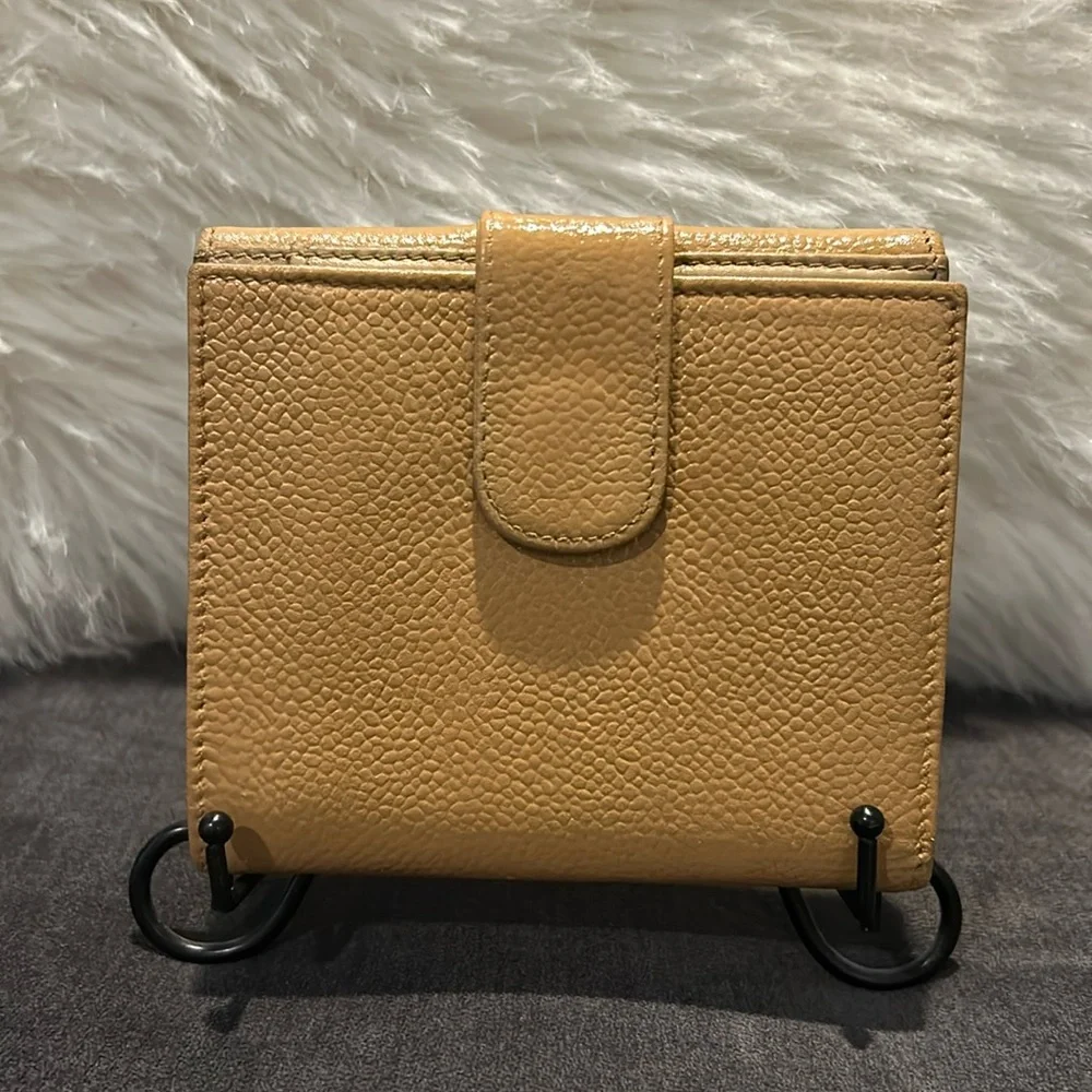 Chanel Authentic Classic Vintage Interlocking CC Logo Small Snap Bifold Wallet - Picture 2 of 10